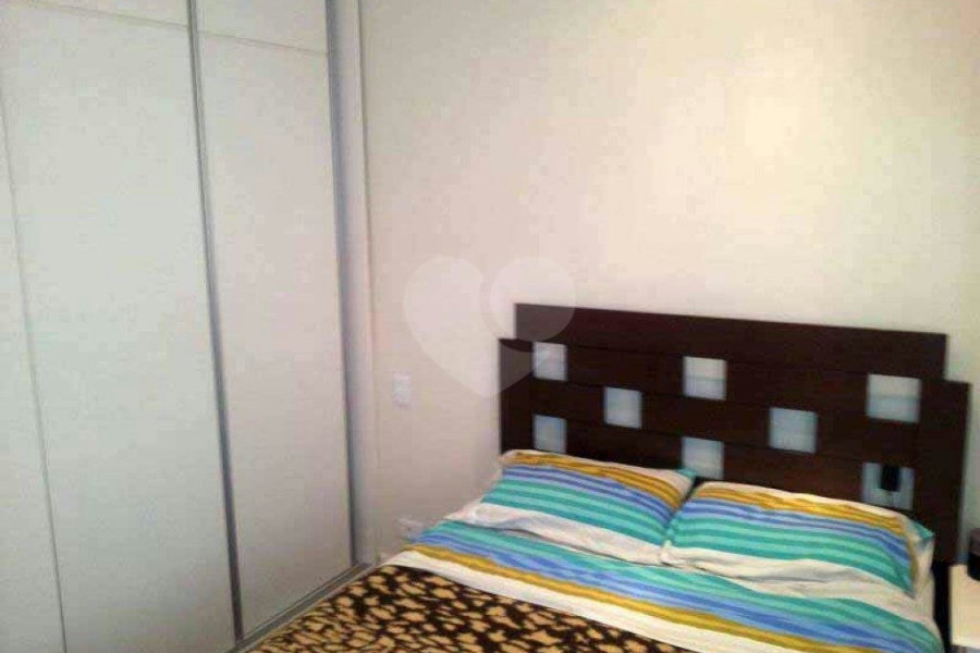 Apartamento à venda com 3 quartos, sendo 1 suíte,  em Bela Vista, São Paulo, SP