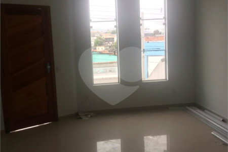 Casa à venda com 3 quartos, sendo 1 suíte,  em Jardim Camila, Mogi das Cruzes, SP
