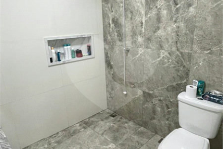 Sobrado à venda com 4 quartos, sendo 2 suítes,  em Mogi Moderno, Mogi das Cruzes, SP