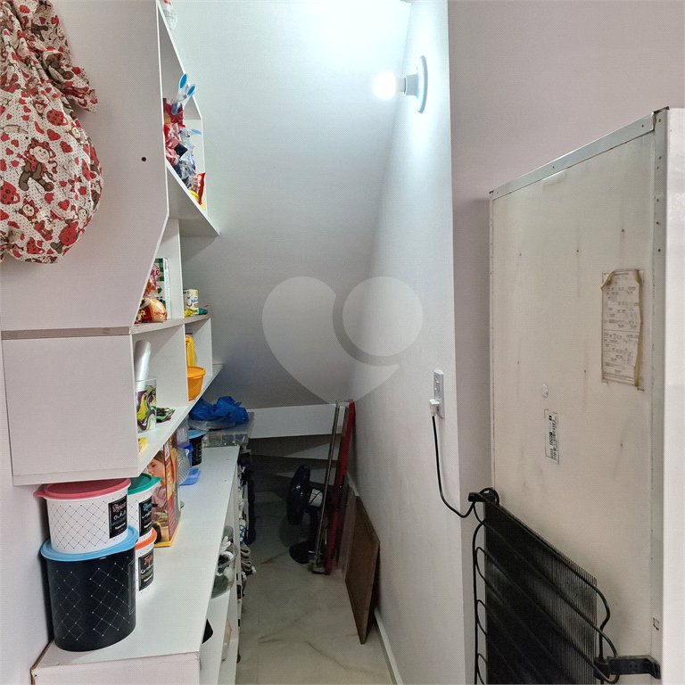 Casa à venda com 2 quartos no condomínio Residencial Cristal Lll, Mogi das Cruzes - SP
