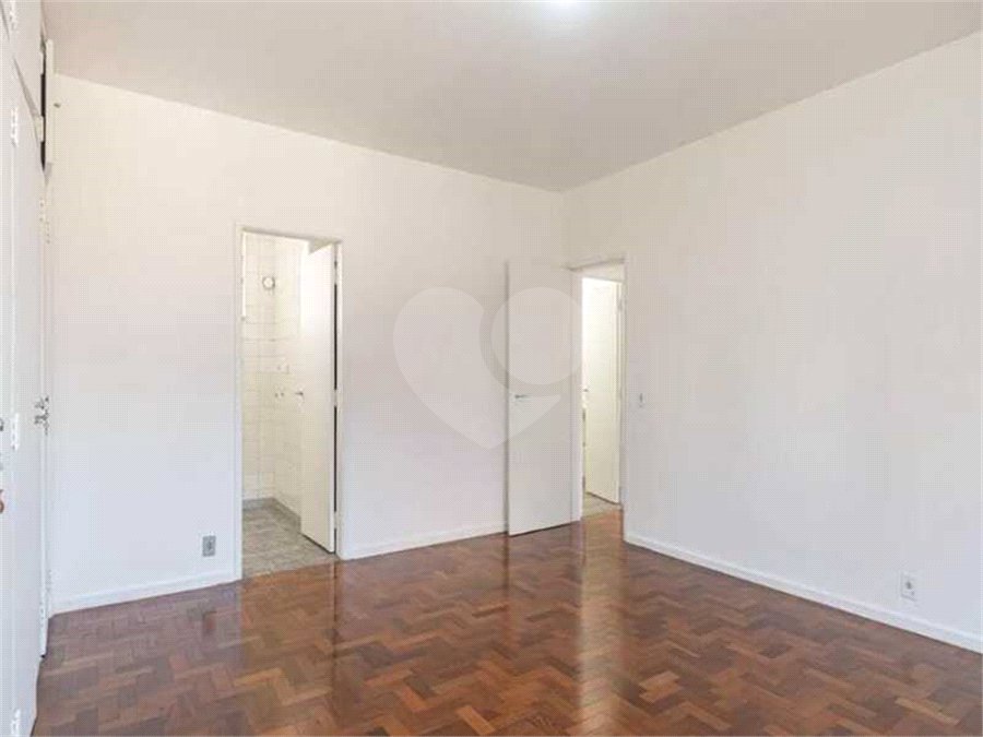 Apartamento à venda com 4 quartos, sendo 1 suíte, em Pinheiros, São Paulo, SP