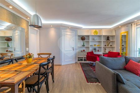 Apartamento à venda com 4 quartos, sendo 1 suíte, em Jardim Marajoara, São Paulo, SP