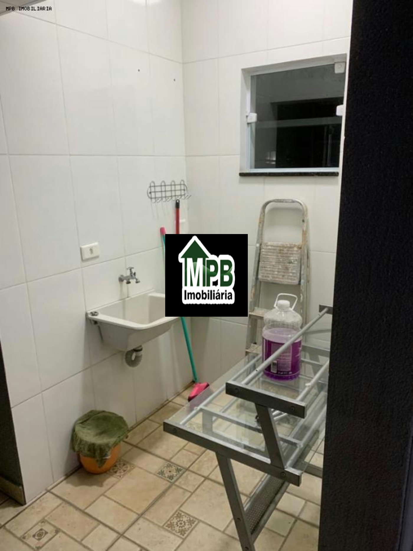 Casa à venda com 2 quartos, sendo 1 suíte,  no condomínio Horto Florestal 2, Sorocaba - SP