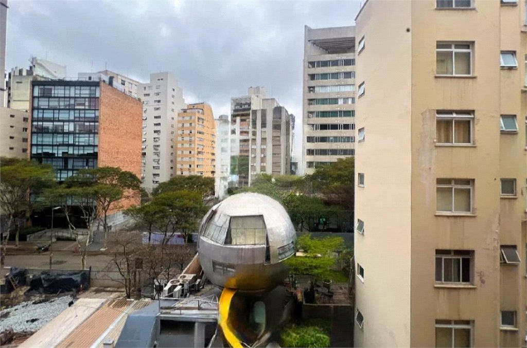 Apartamento à venda com 3 quartos em Jardim Europa, São Paulo, SP