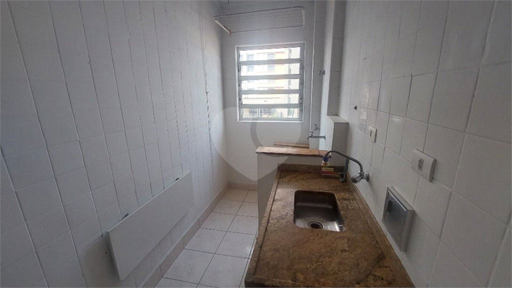 Apartamento a venda Paraíso 1 dormitório 1 banheiro 40 metros quadrados