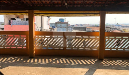 Casa à venda com 3 quartos, sendo 1 suíte,  em Jardim Presidente Dutra, Guarulhos, SP