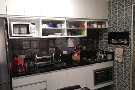 Apartamento à venda com 3 quartos, sendo 1 suíte, em Jardim Marajoara, São Paulo, SP