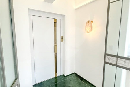 Apartamento à venda com 4 suítes em Vila Cordeiro, São Paulo, SP