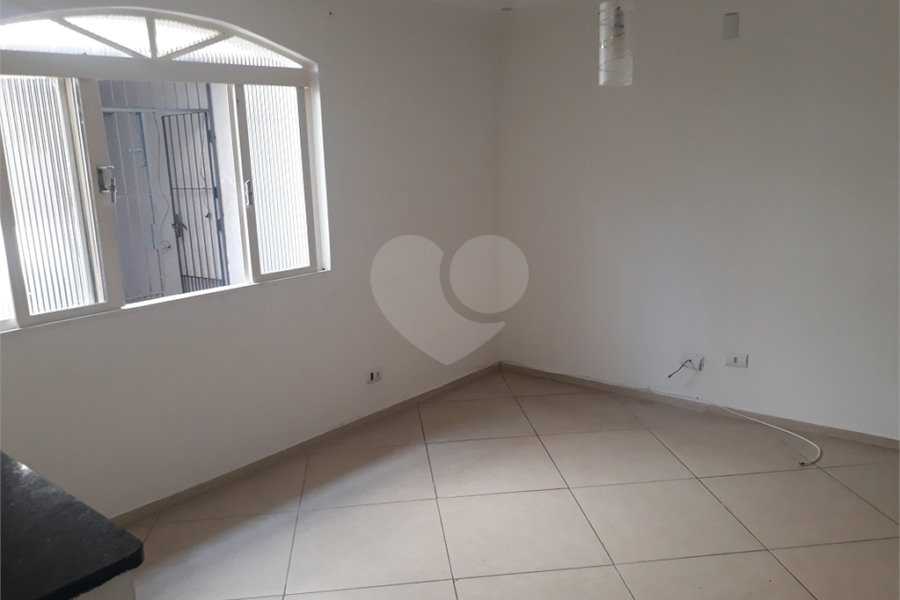 Casa à venda com 4 quartos, sendo 1 suíte, em Jaçanã, São Paulo, SP