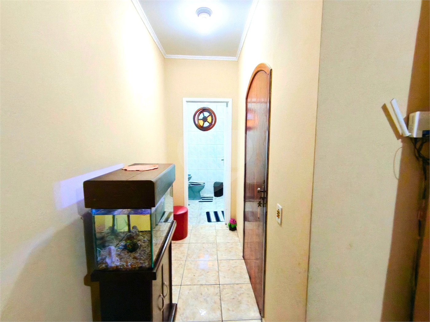 Casa à venda com 3 quartos, sendo 1 suíte, no condomínio Res Crisciúma, São Paulo - SP