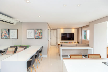 Apartamento à venda com 2 quartos, sendo 1 suíte, em Santo Amaro, São Paulo, SP
