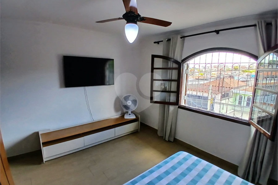 Sobrado à venda com 3 quartos, sendo 1 suíte,  em Tremembé, São Paulo, SP