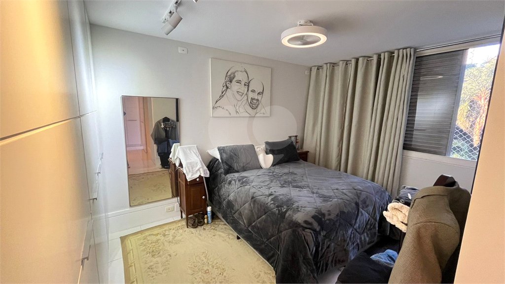 Apartamento à venda com 3 suítes em Vila Suzana, São Paulo, SP