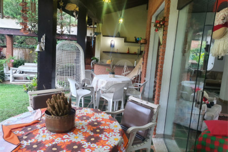 Casa à venda com 4 quartos, sendo 1 suíte, em Interlagos, São Paulo, SP