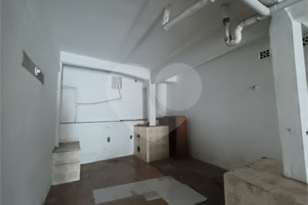 Casa à venda com 3 quartos, sendo 1 suíte, em Jardim Santo Elias, São Paulo, SP