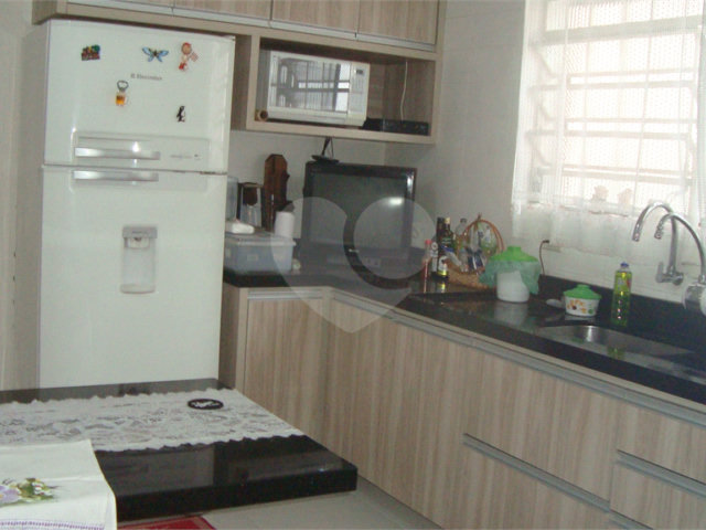 Sobrado à venda com 3 quartos, sendo 1 suíte,  em Vila Aurora (zona Norte), São Paulo, SP