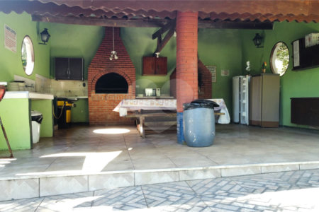 Sítio à venda com 8 quartos, sendo 4 suítes, em Boa Vista, Mogi das Cruzes, SP