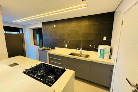 Apartamento Residencial à venda, Pompéia, Santos - AP0359.