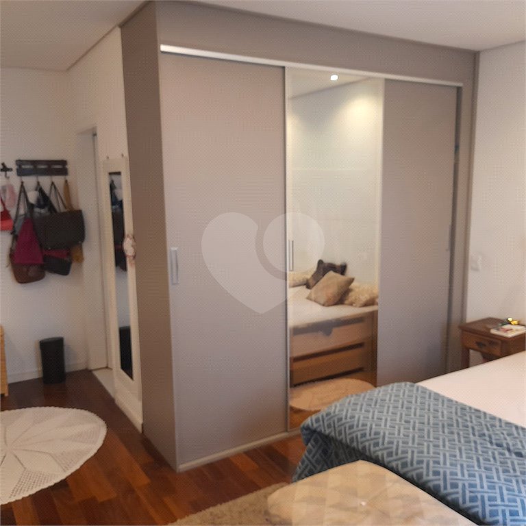 Sobrado à venda com 4 quartos, sendo 1 suíte,  em Jardim São Paulo(zona Norte), São Paulo, SP
