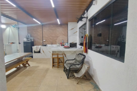 Casa à venda com 3 quartos, sendo 1 suíte, em Jardim Europa, Votorantim, SP
