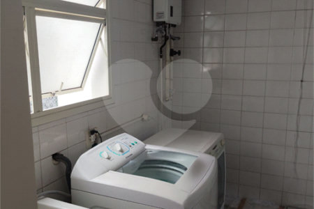 Apartamento à venda com 3 quartos, sendo 1 suíte, em Indianópolis, São Paulo, SP