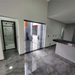 Casa à venda com 3 quartos, sendo 1 suíte, no condomínio Horto Florestal Villagio, Sorocaba - SP