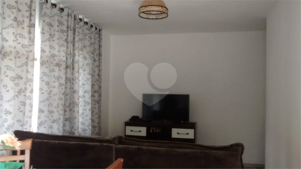 Casa à venda com 3 quartos, sendo 1 suíte,  em Recreio Estoril, Atibaia, SP