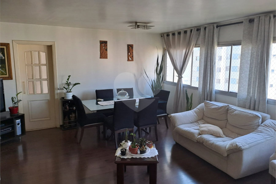 Apartamento à venda com 3 quartos, sendo 1 suíte, em Santana, São Paulo, SP