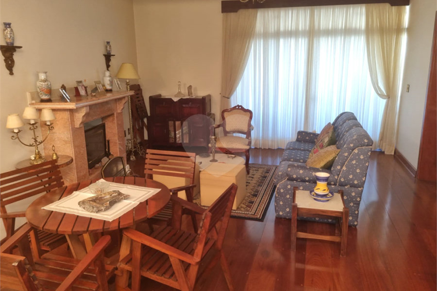 Apartamento à venda com 4 suítes no Centro, Serra Negra, SP