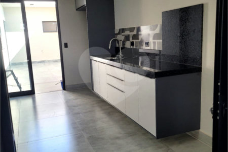 Casa à venda com 3 quartos, sendo 1 suíte, em Jardim das Araras, Indaiatuba, SP