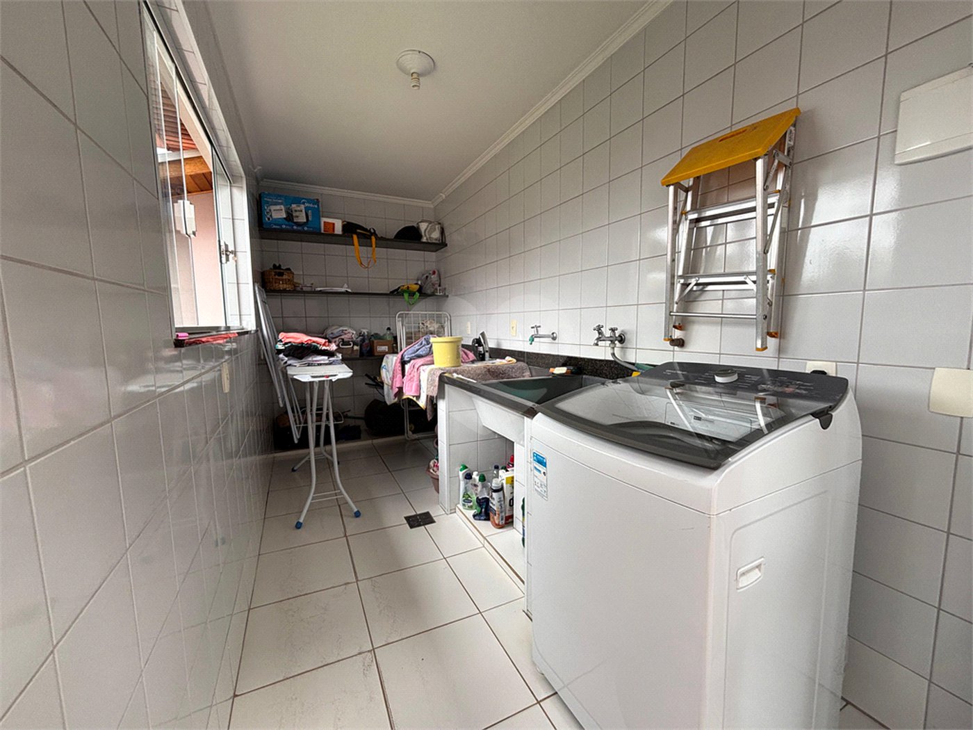 Casa à venda com 4 quartos, sendo 1 suíte,  em Vila Barth, Itapetininga, SP