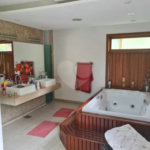Casa à venda com 4 quartos, sendo 6 suítes, em Campo Grande, Rio de Janeiro, RJ