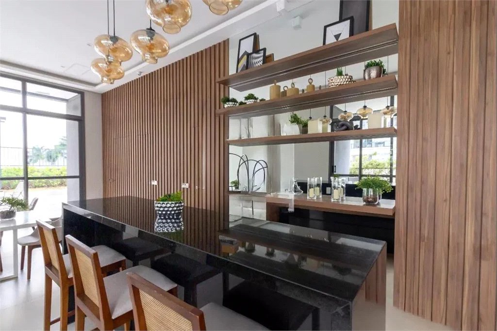 Apartamento à venda com 3 quartos, sendo 1 suíte, em Pinheiros, São Paulo, SP