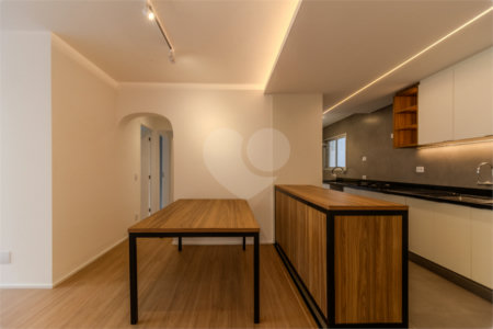 Apartamento à venda com 3 quartos, sendo 1 suíte, em Brooklin, São Paulo, SP