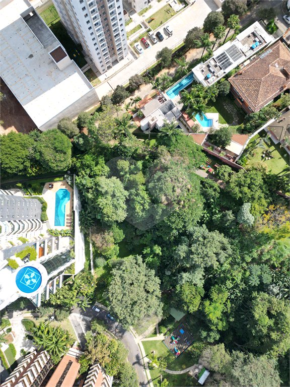 Terreno à venda em Paraisópolis, São Paulo, SP