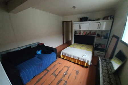 Sobrado à venda com 3 quartos, sendo 1 suíte,  em Jardim Helga, São Paulo, SP