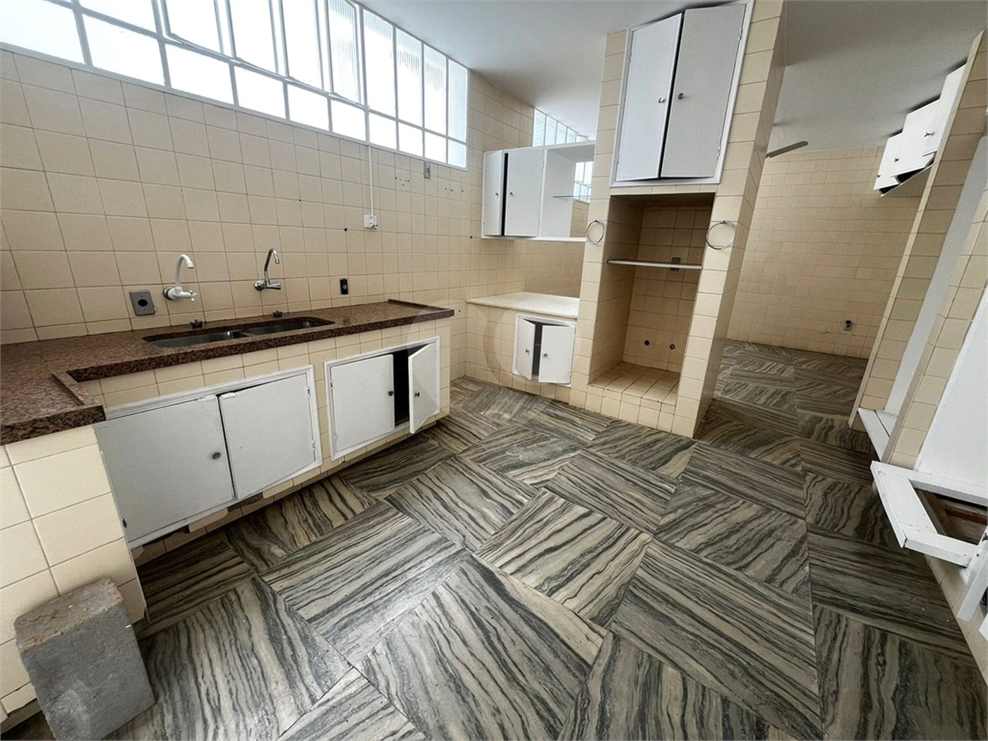 Casa à venda com 4 quartos, sendo 1 suíte, no Centro, Itapetininga, SP