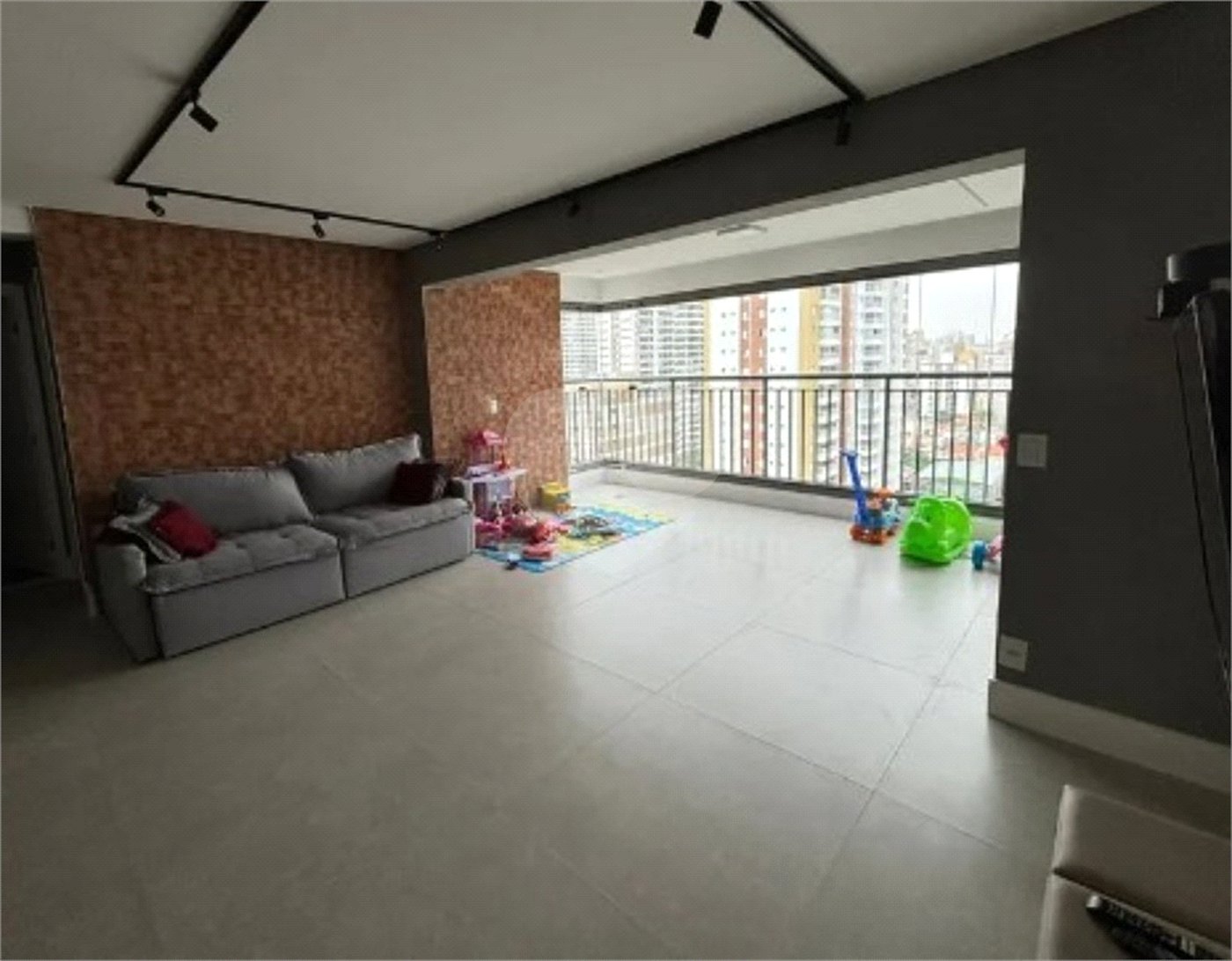 Apartamento à venda com 2 quartos, sendo 1 suíte, em Tatuapé, São Paulo, SP