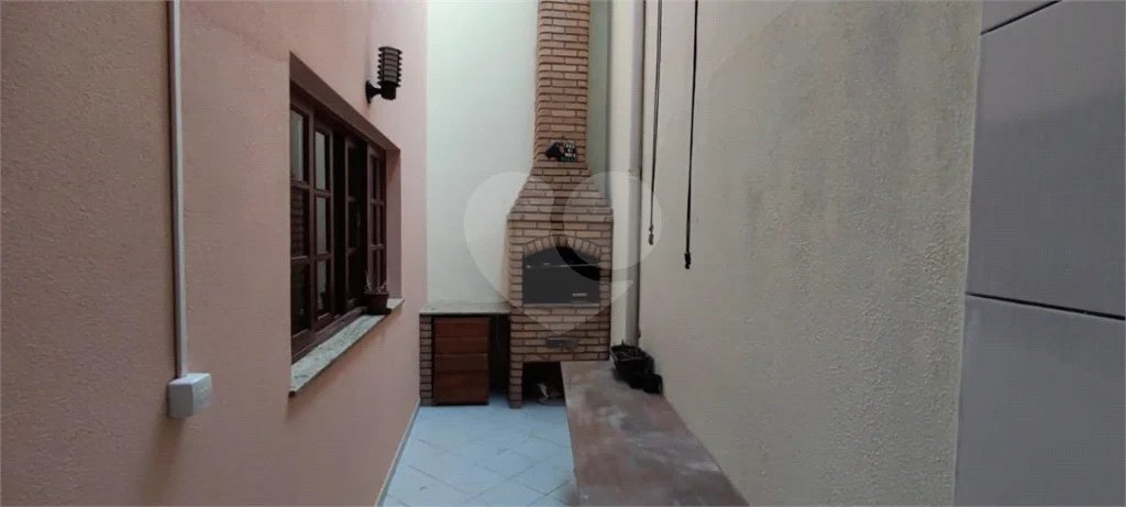 Casa à venda com 3 quartos, sendo 1 suíte, no condomínio Residencial Gabriela, São Paulo - SP