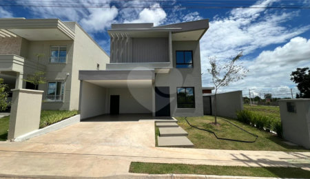 Casa à venda com 3 suítes no condomínio Brisas Horizontal, Cuiabá - MT