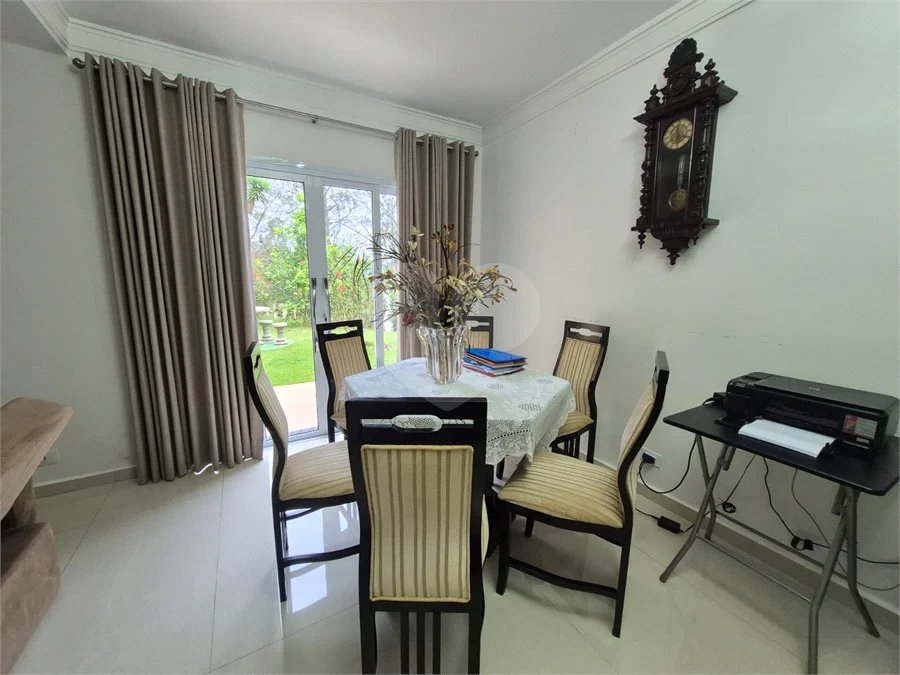 Casa à venda com 4 suítes no condomínio Sausalito, Mairiporã - SP
