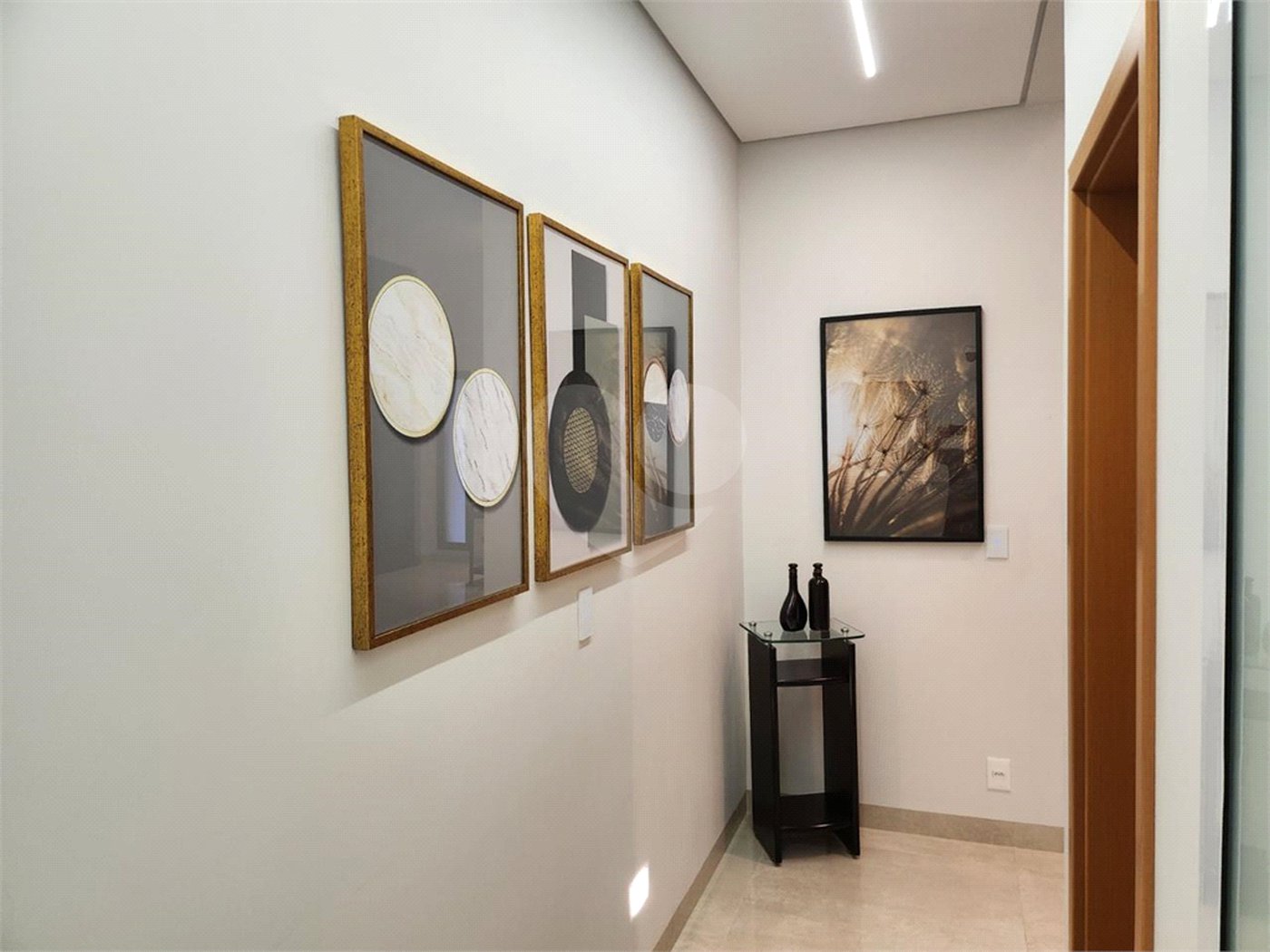 Casa à venda com 3 suítes em Residencial e Comercial Quinta das Laranjeiras, Araraquara, SP