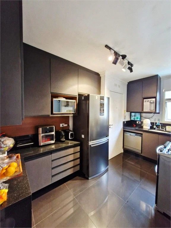 Apartamento à venda com 3 quartos, sendo 1 suíte, em Vila Suzana, São Paulo, SP