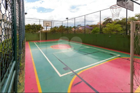 Apartamento à venda com 3 quartos, sendo 1 suíte,  em Cidade São Francisco, São Paulo, SP