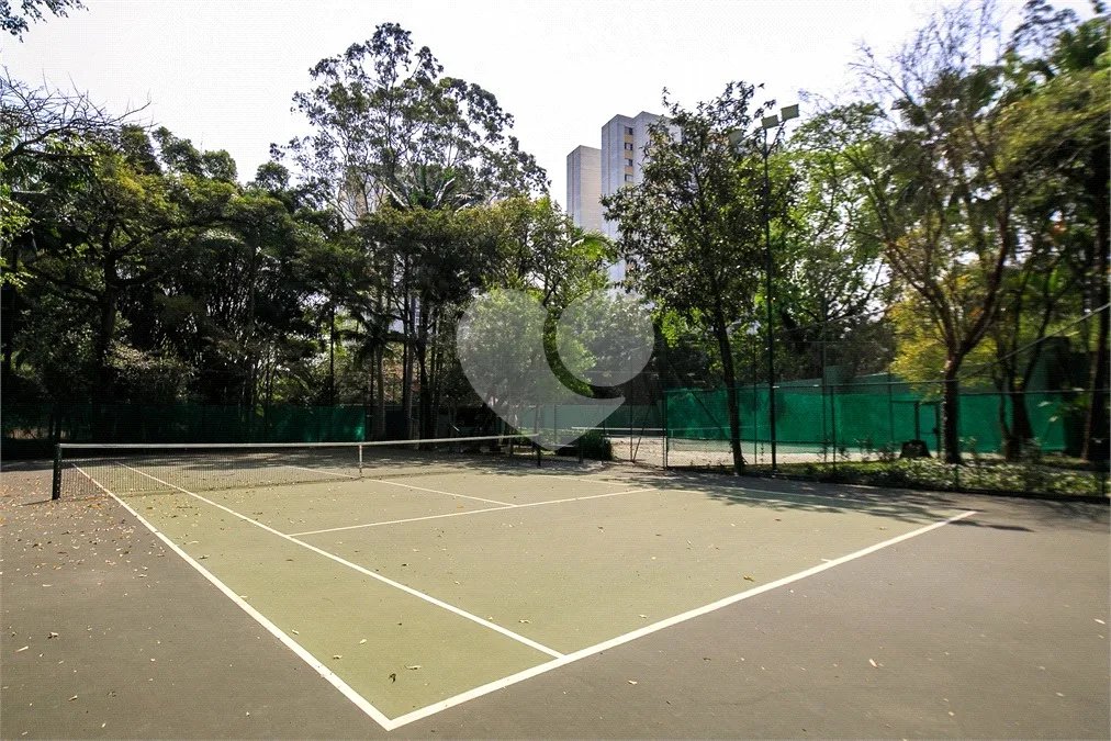 Apartamento à venda com 3 quartos, sendo 1 suíte, em Jardim Marajoara, São Paulo, SP