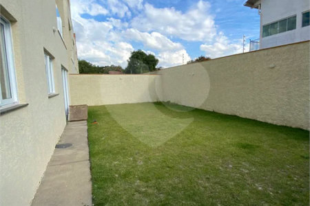 Casa Nova para Venda ou Locação em Condomínio | 3 Suítes e Quintal Privativo