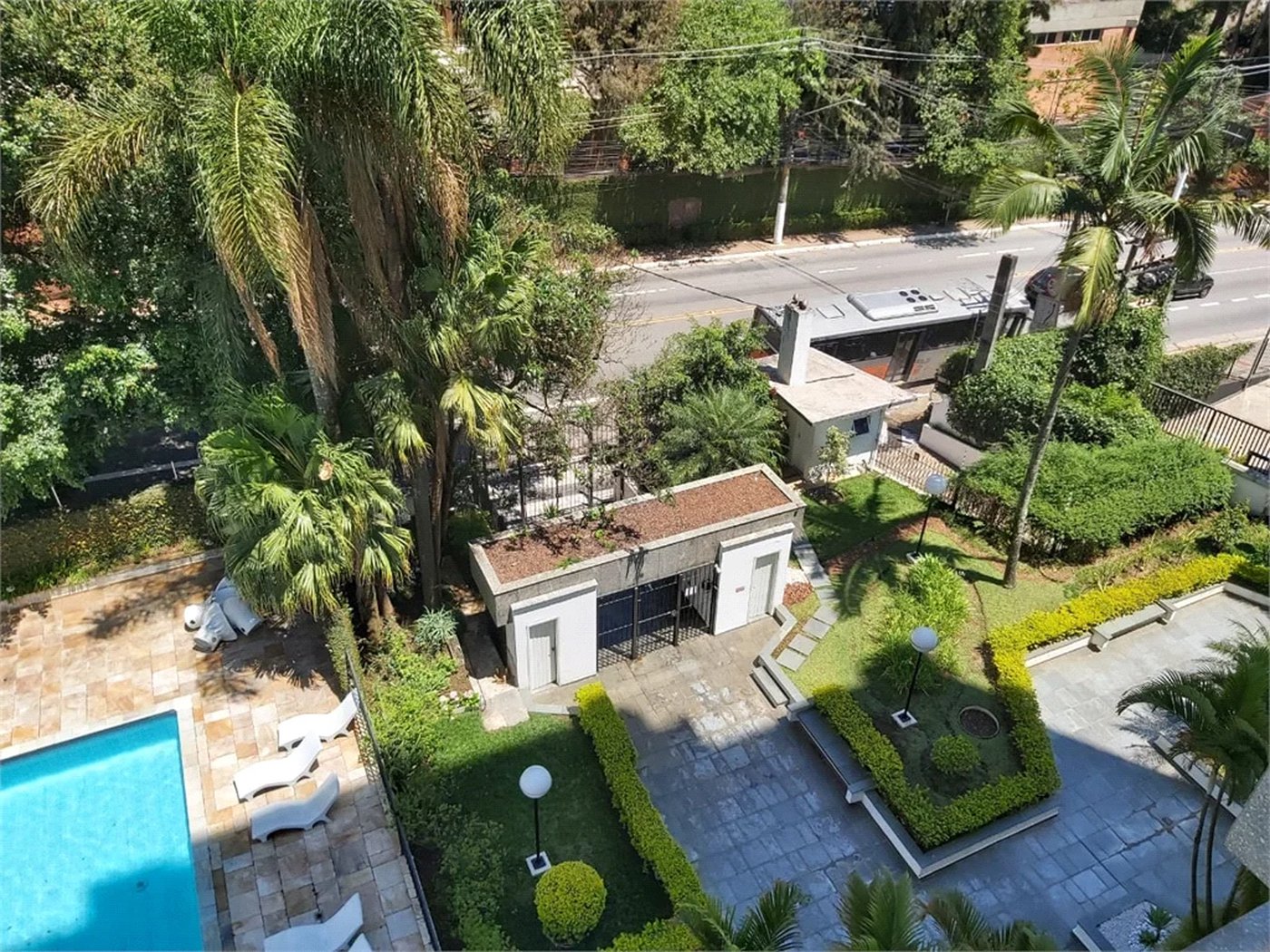 Apartamento à venda com 3 quartos, sendo 2 suítes, em Vila Andrade, São Paulo, SP