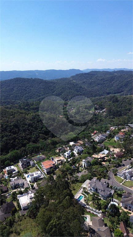 Terreno à venda no condomínio Suíça da Cantareira, Mairiporã - SP