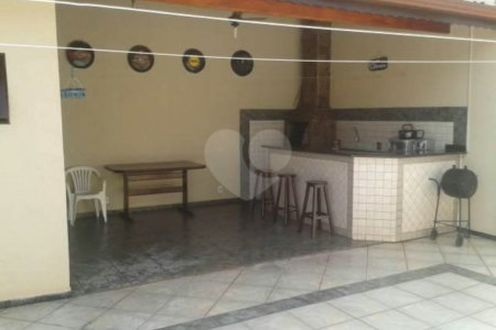Casa à venda com 3 quartos em João Xxiii, Vinhedo, SP
