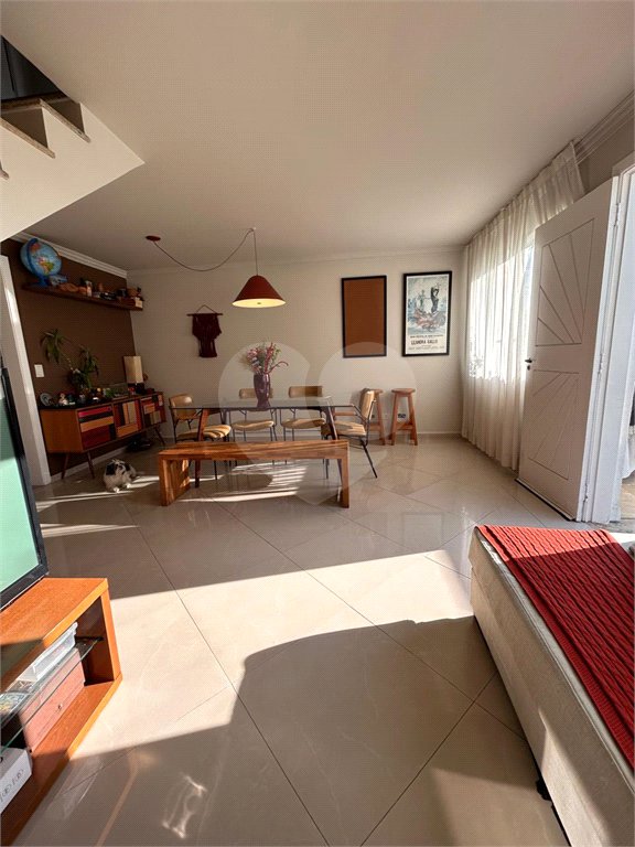 Casa à venda com 3 quartos, sendo 1 suíte, em Jardim Pinheiros, São Paulo, SP